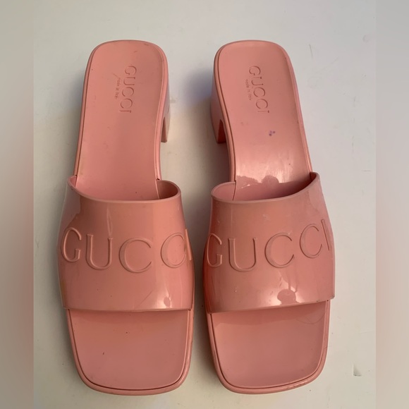 Gucci Dusty Rose Rubber Slide Wedge Platform Sandals Sz8 - Picture 1 of 13